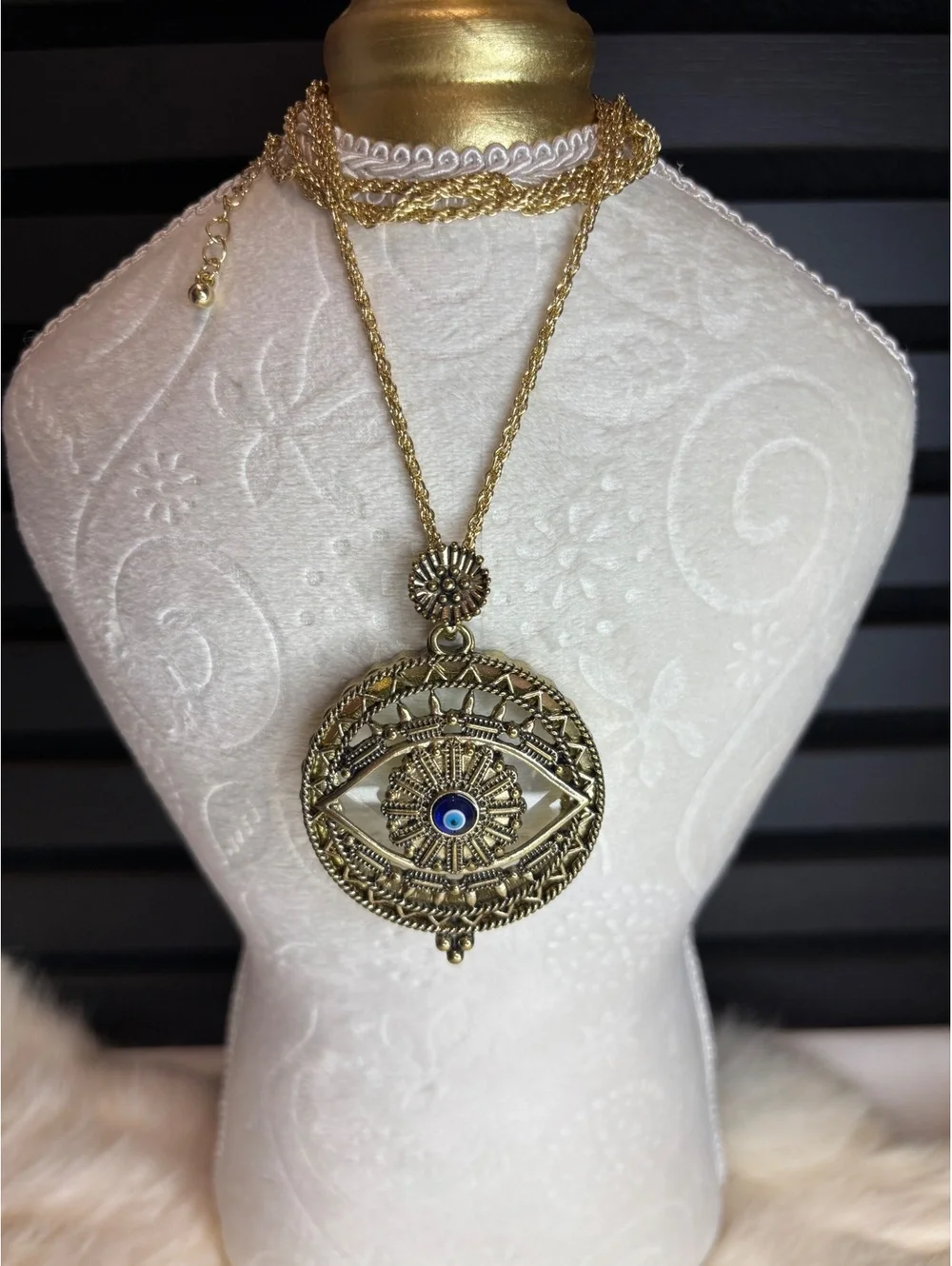 Evil Eye Magnifying Glass Pendant Necklace